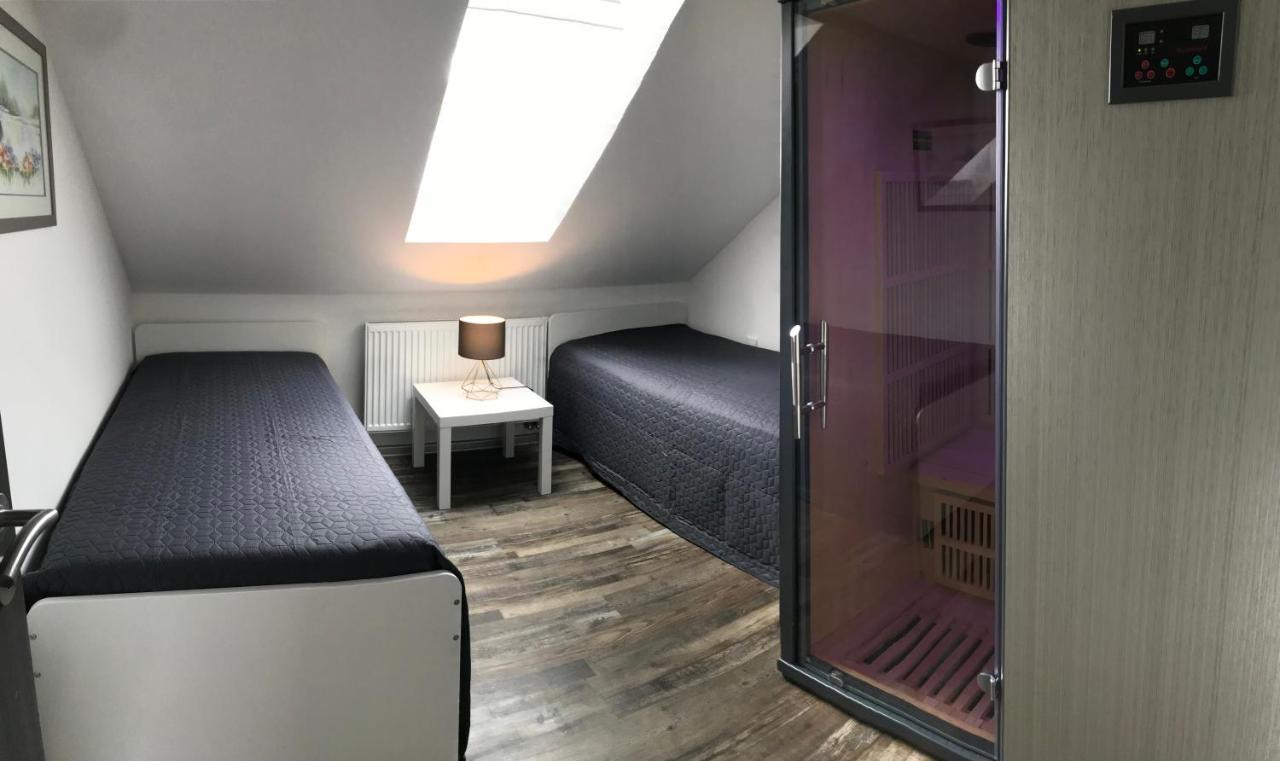 Apartman 3Kk 80 M2 S Virivkou A Saunou ยีห์ลาวา ภายนอก รูปภาพ